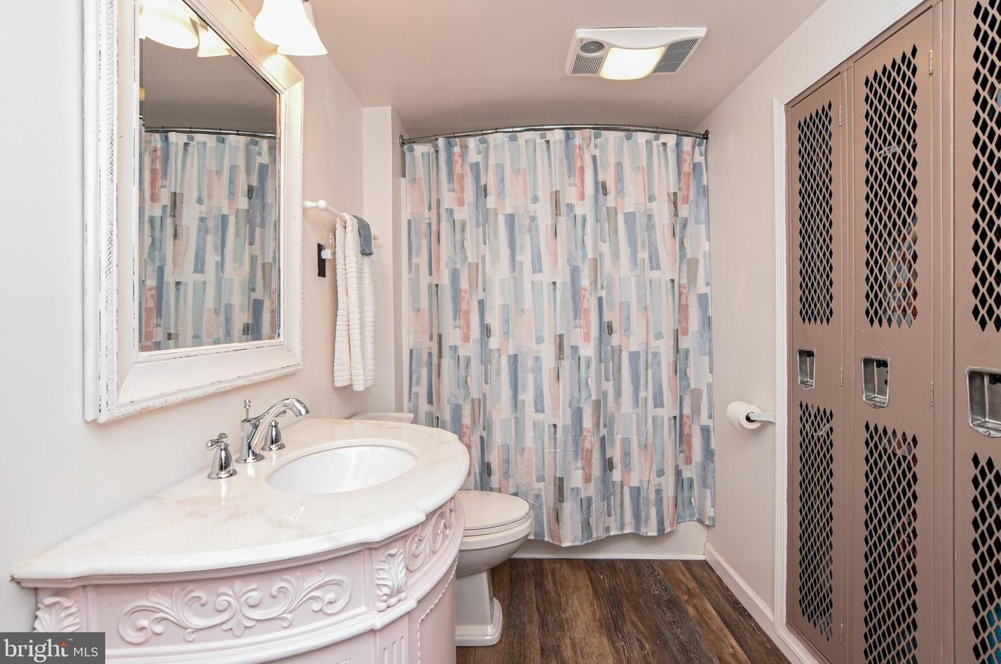 115 Nelson St, Colonial Bch VA  22443-2640 exterior