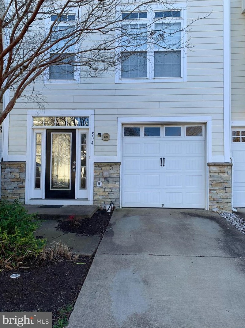 504 Monroe Point Dr, Colonial Bch, VA 22443-1942