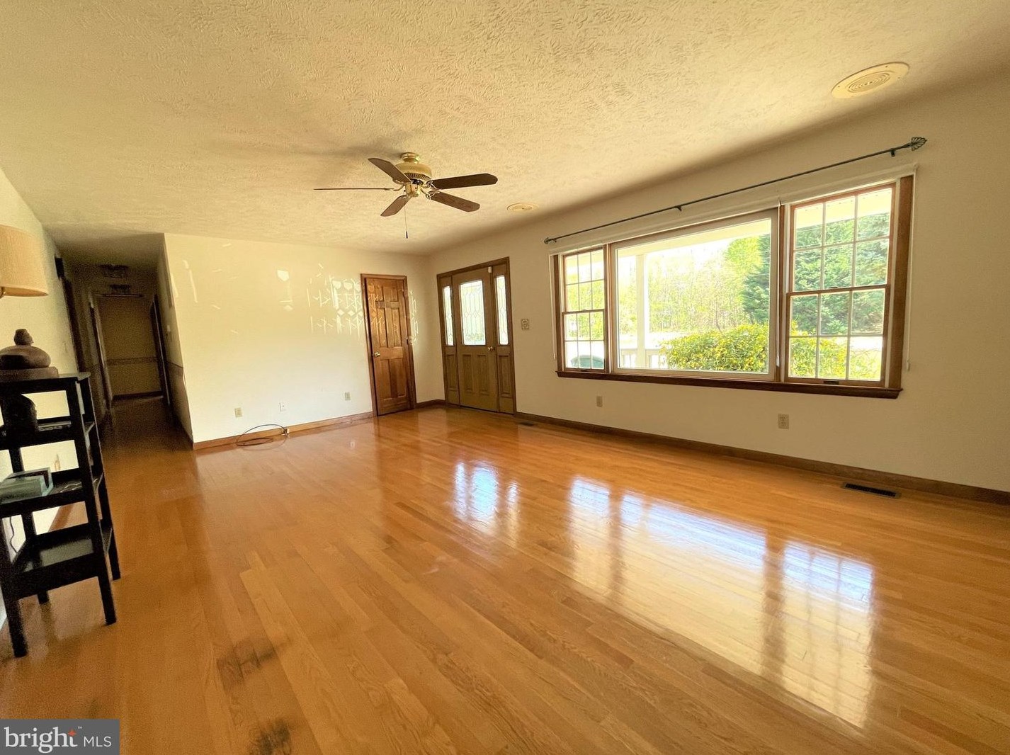 1463 Lakeview Dr, Colonial Bch, VA 22443