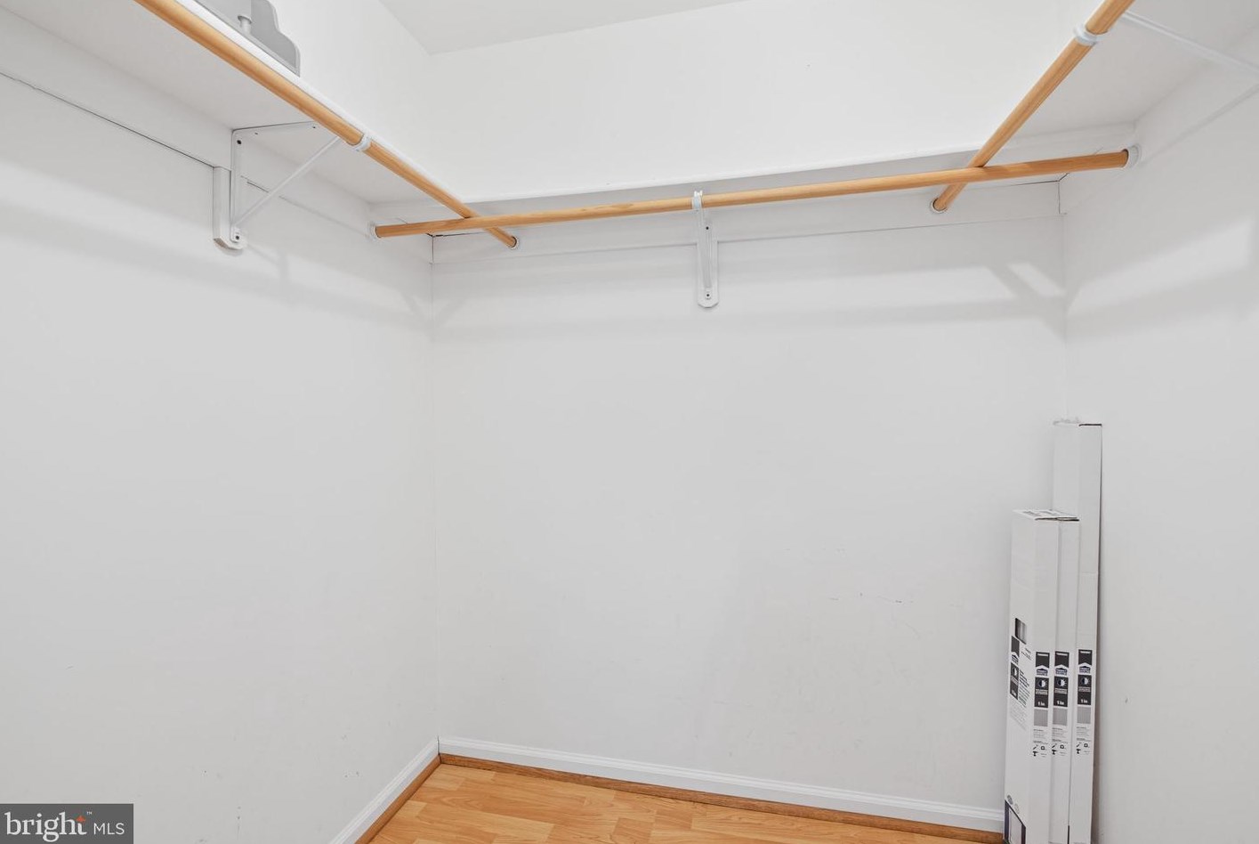 213 Meadow Ave, Colonial Bch VA  22443-1216 exterior