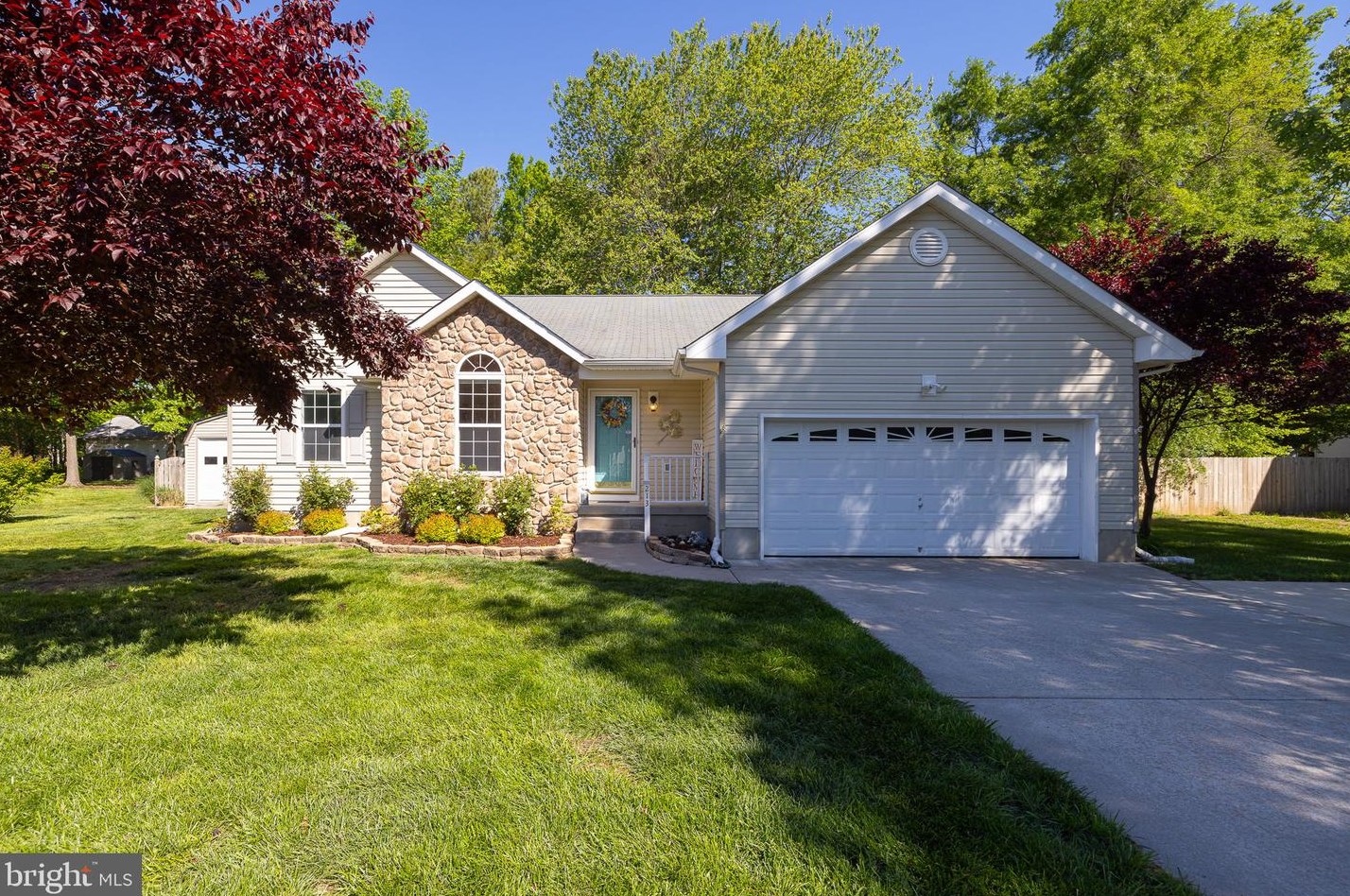 213 Meadow Ave, Colonial Bch VA  22443-1216 exterior