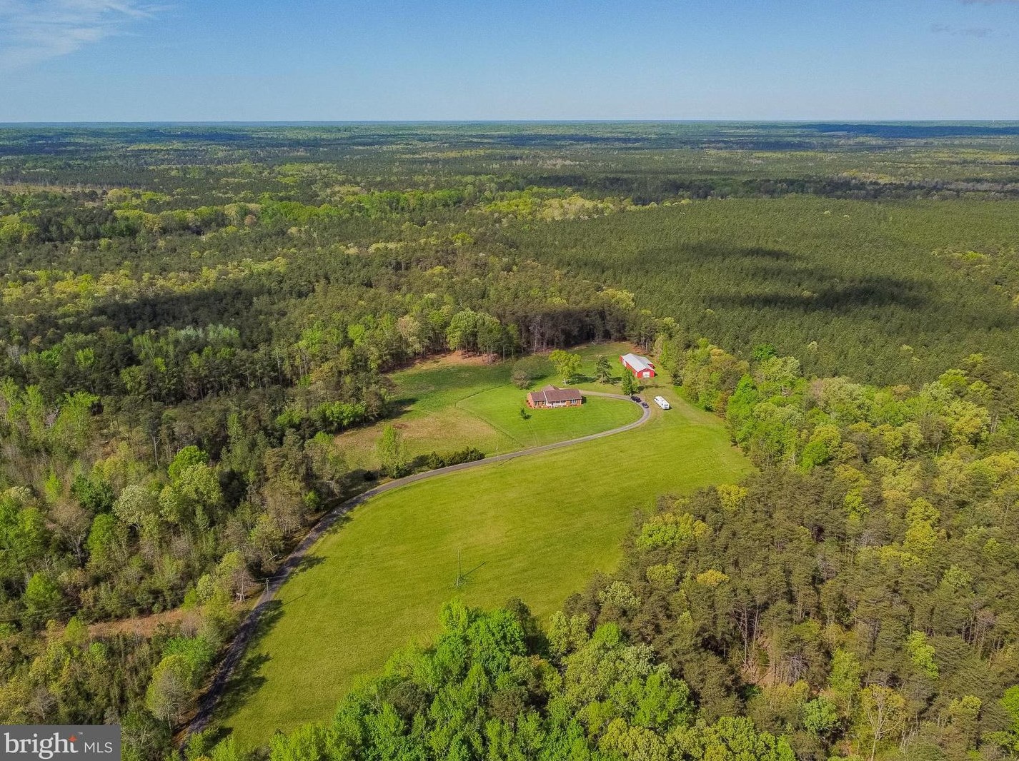 5 Cedar Hill Rd, Colonial Bch, VA 22443