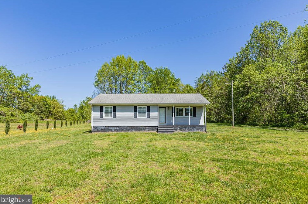 3316 Nomini Hall, Hague, VA 22469
