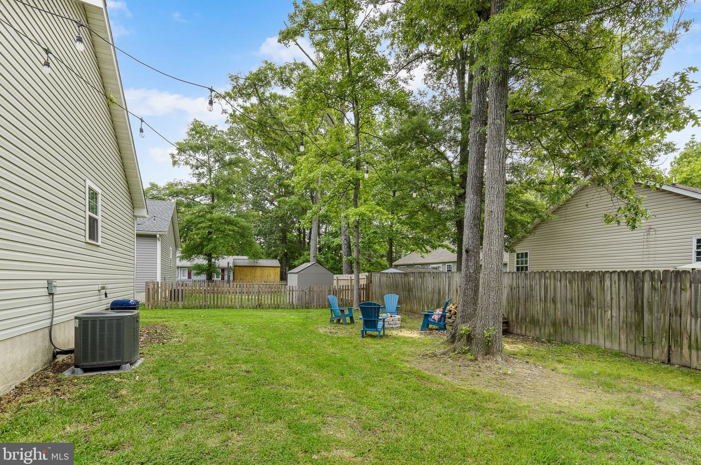 248 7th St, Colonial Bch VA  22443-1606 exterior