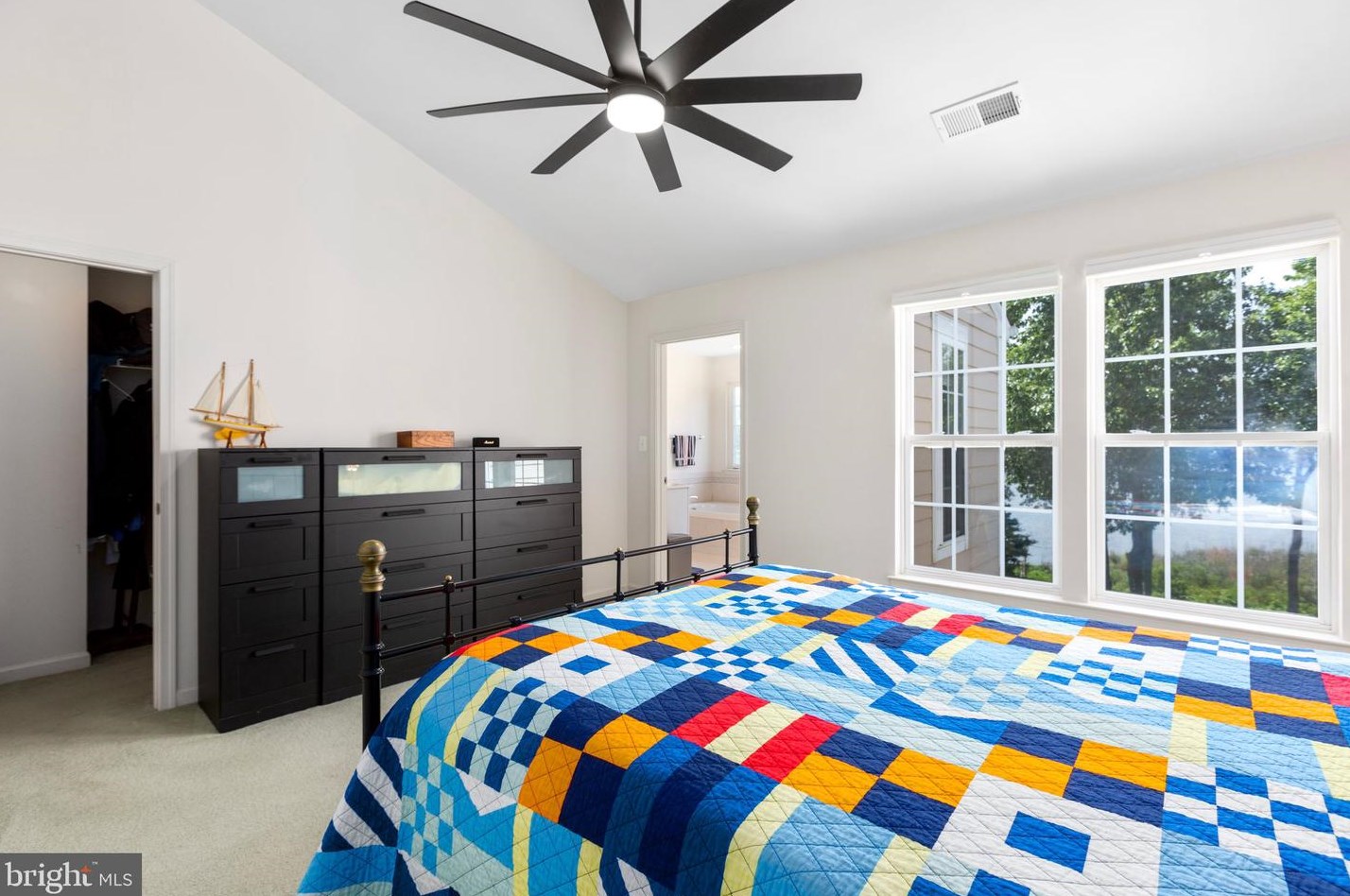 202 Monroe Point Dr, Colonial Bch VA  22443-1943 exterior