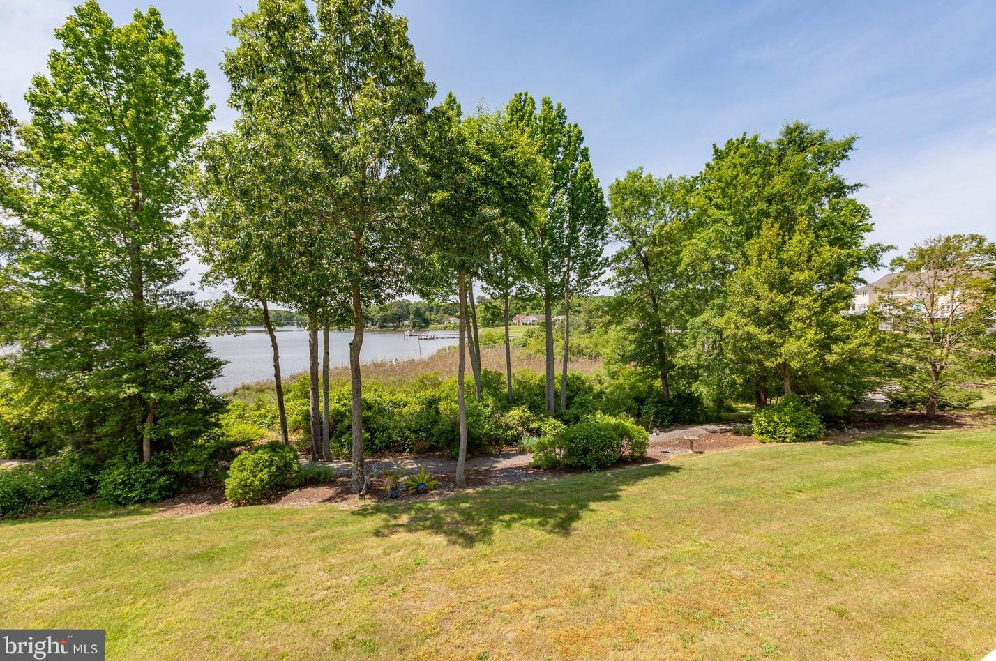 202 Monroe Point Dr, Colonial Bch VA  22443-1943 exterior