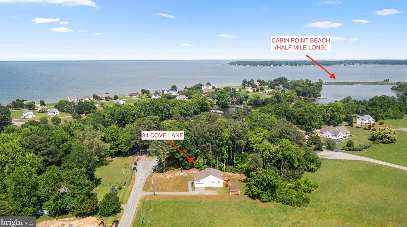 84 Cove Ln, Montross, VA 22520