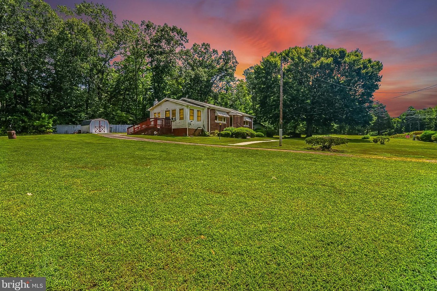 672 James Monroe Hwy, Colonial Bch, VA 22443-5724