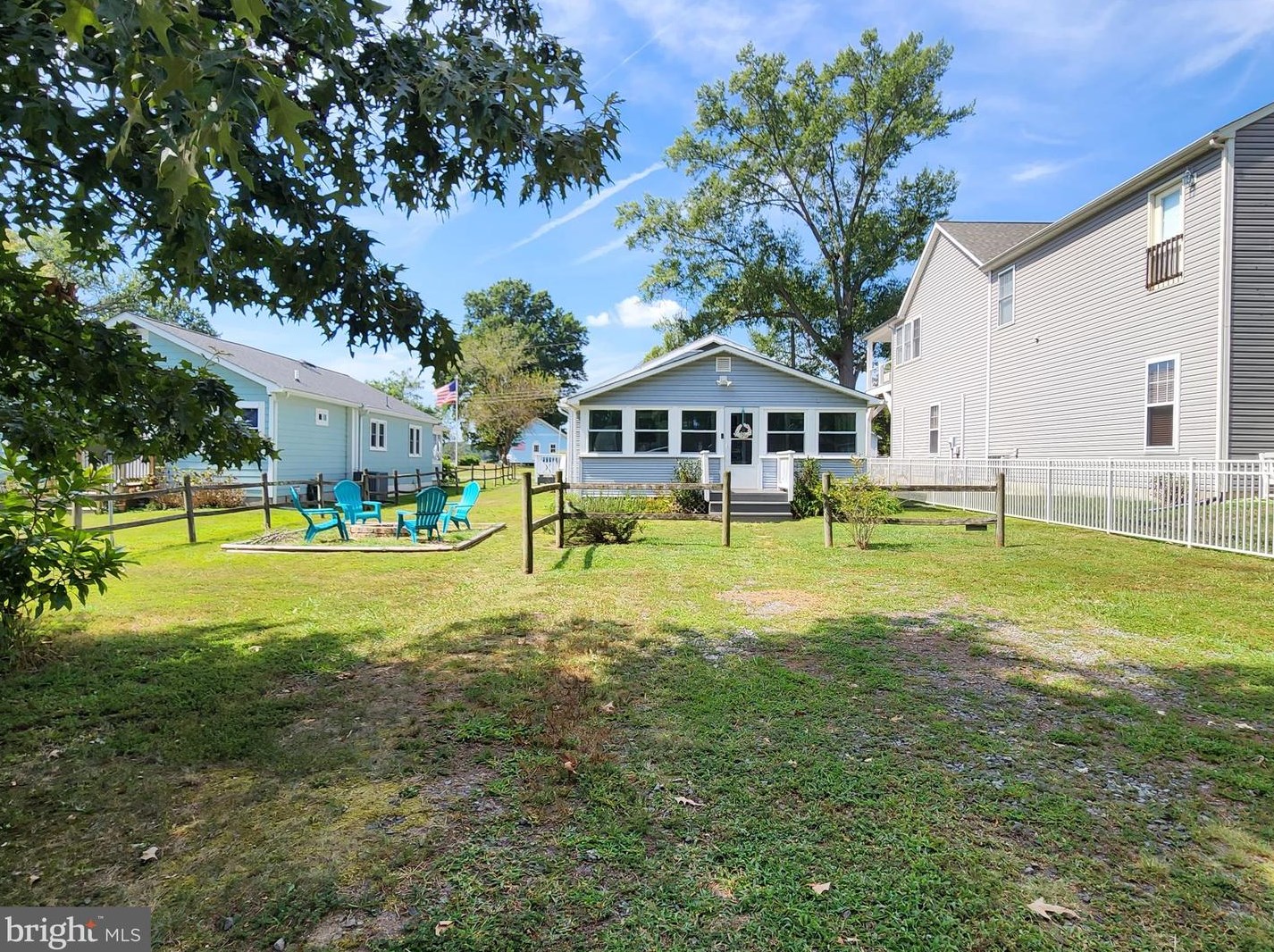 1324 Monroe Bay Ave, Colonial Bch VA  22443-2922 exterior