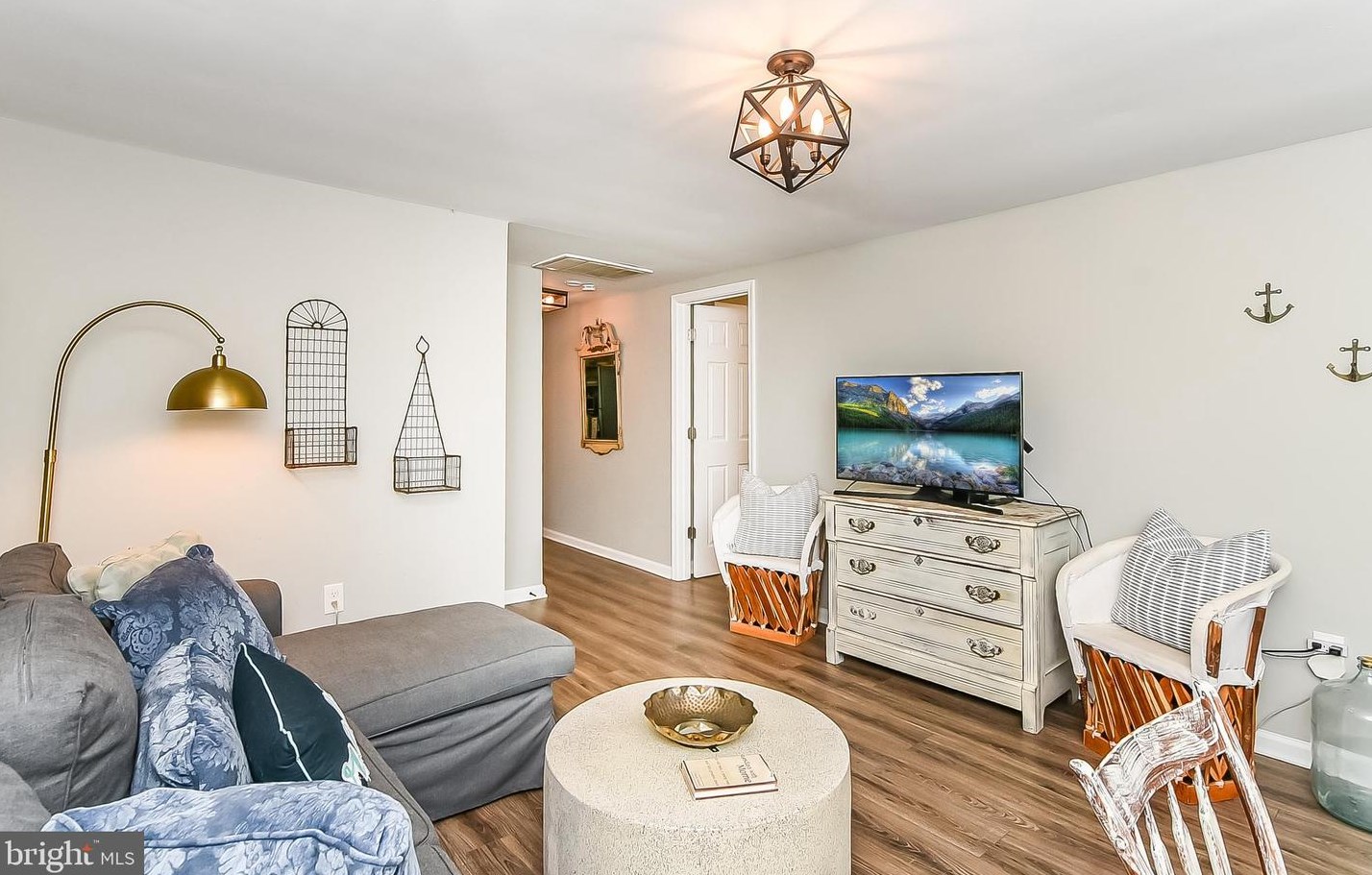 1324 Monroe Bay Ave, Colonial Bch VA  22443-2922 exterior
