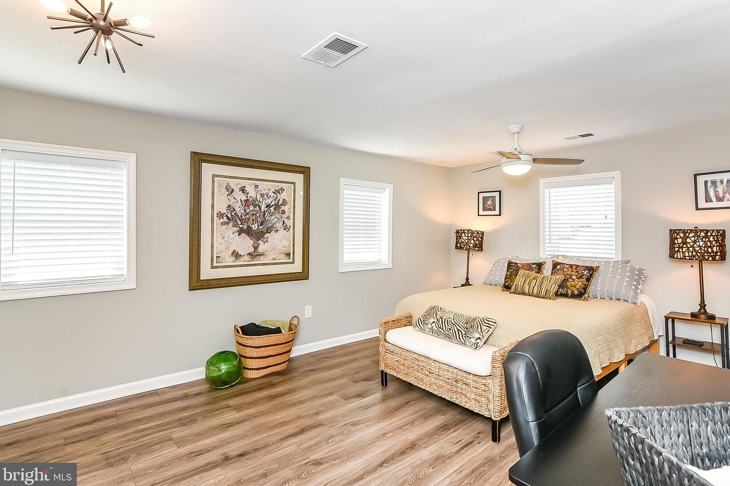 1324 Monroe Bay Ave, Colonial Bch VA  22443-2922 exterior