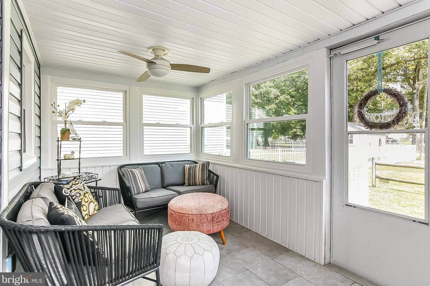1324 Monroe Bay Ave, Colonial Bch VA  22443-2922 exterior
