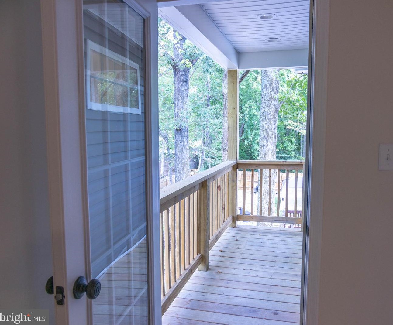 123 8th St, Colonial Bch VA  22443-1611 exterior