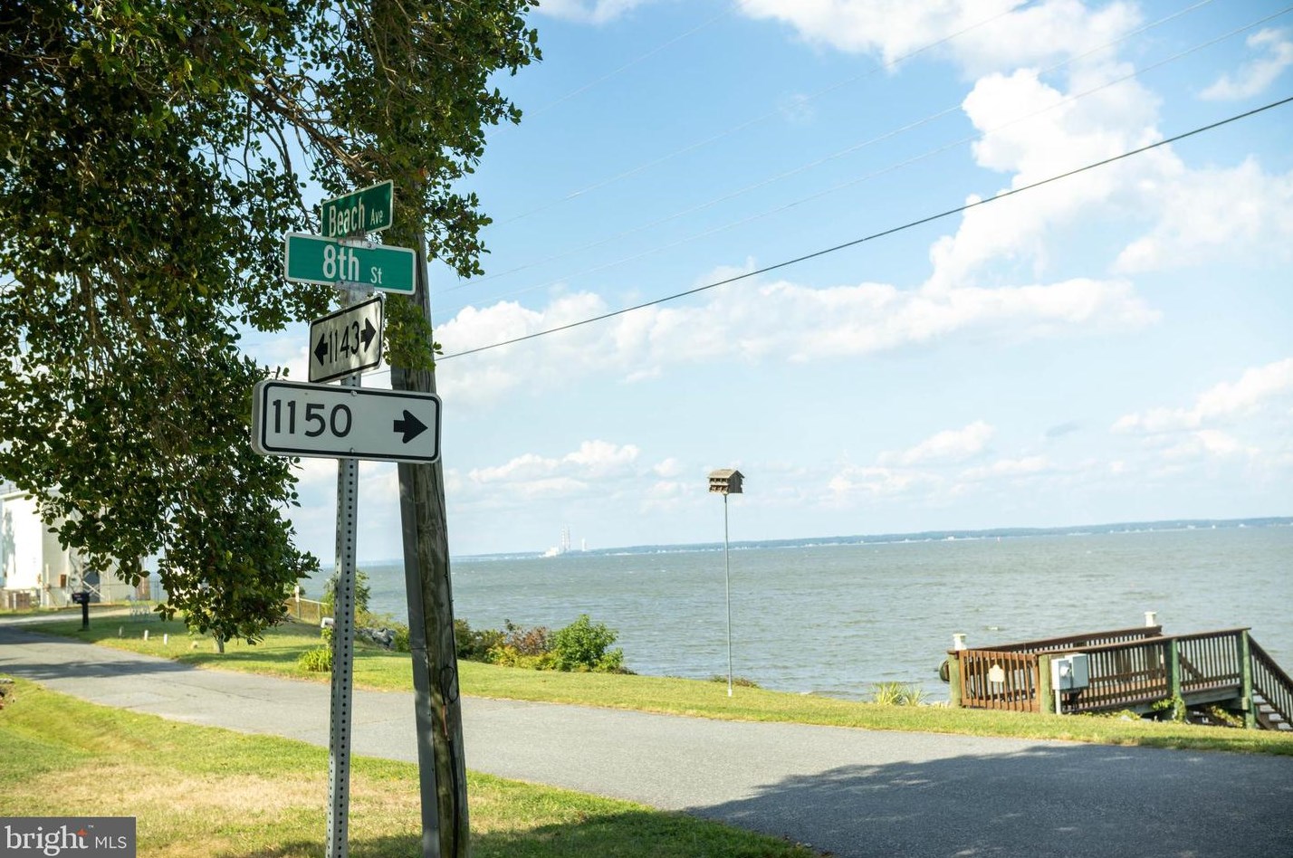 123 8th St, Colonial Bch VA  22443-1611 exterior