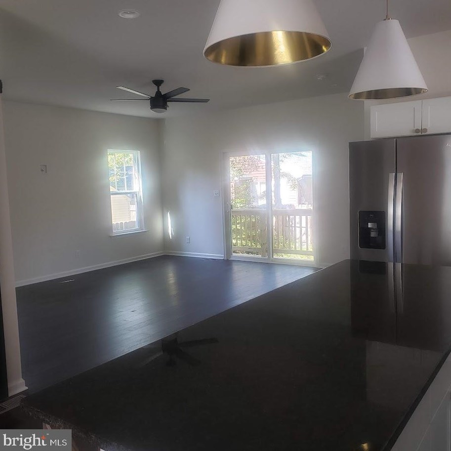 123 8th St, Colonial Bch VA  22443-1611 exterior