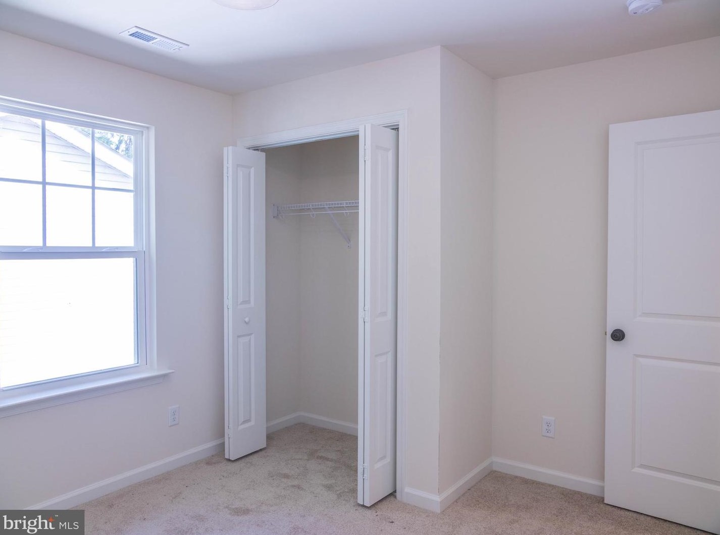 123 8th St, Colonial Bch VA  22443-1611 exterior