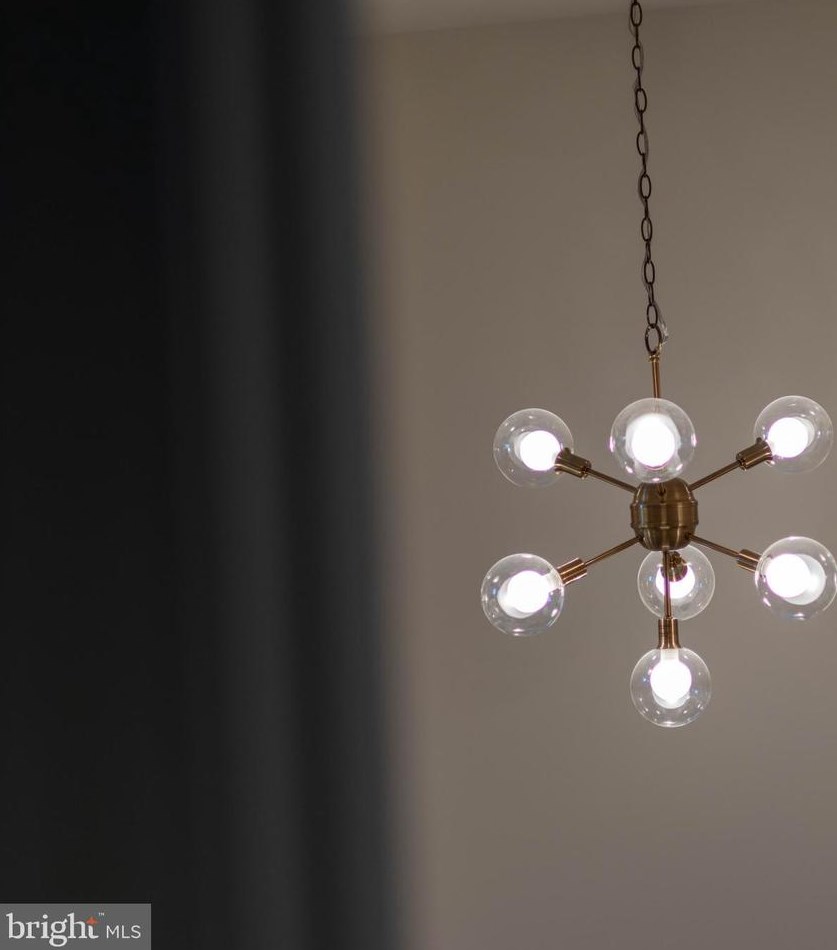 123 8th St, Colonial Bch VA  22443-1611 exterior