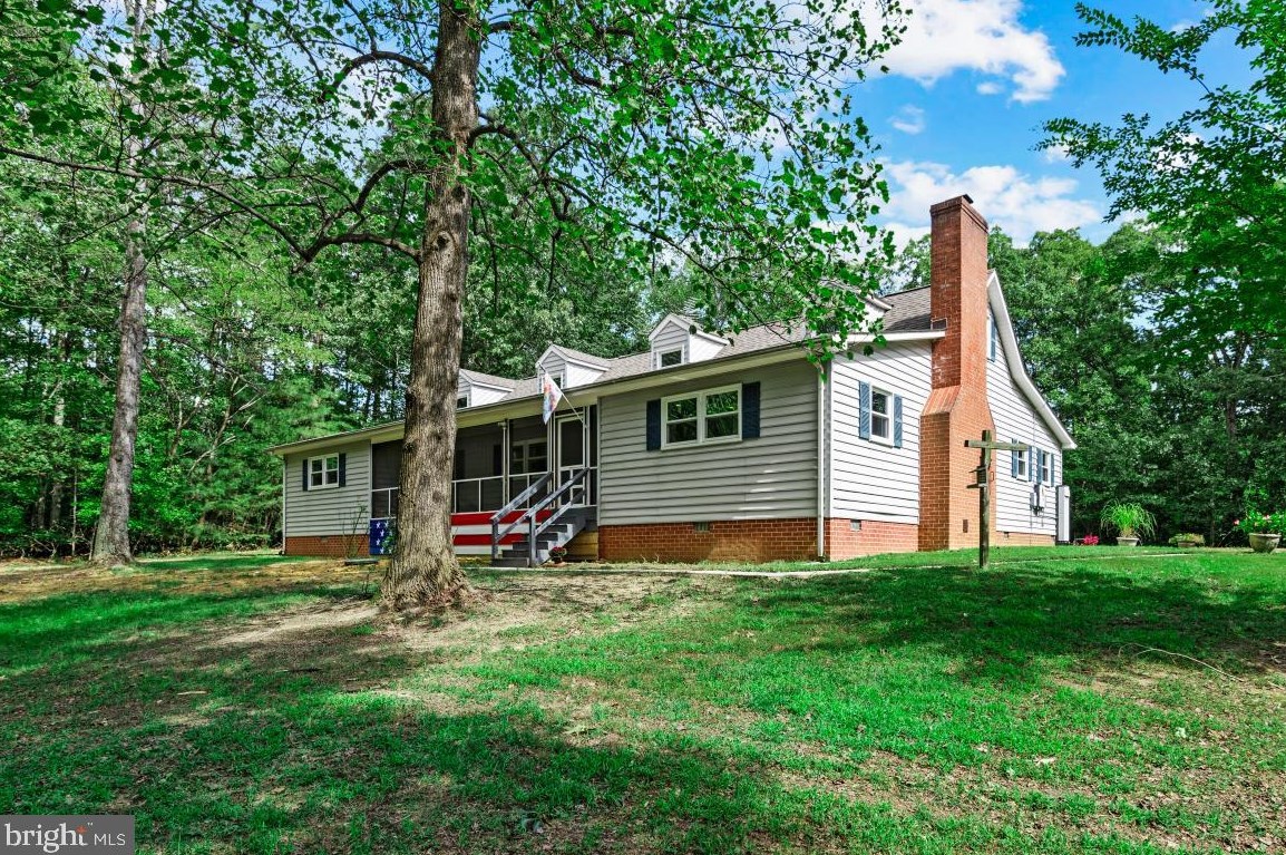 3989 Stratford Hall Rd, Montross, VA 22520