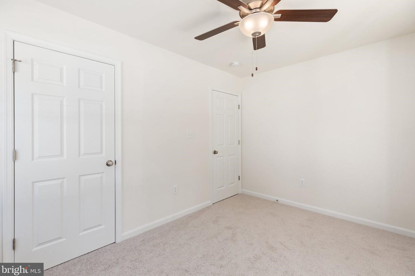 32 Cir Ln, Colonial Bch VA  22443-3100 exterior