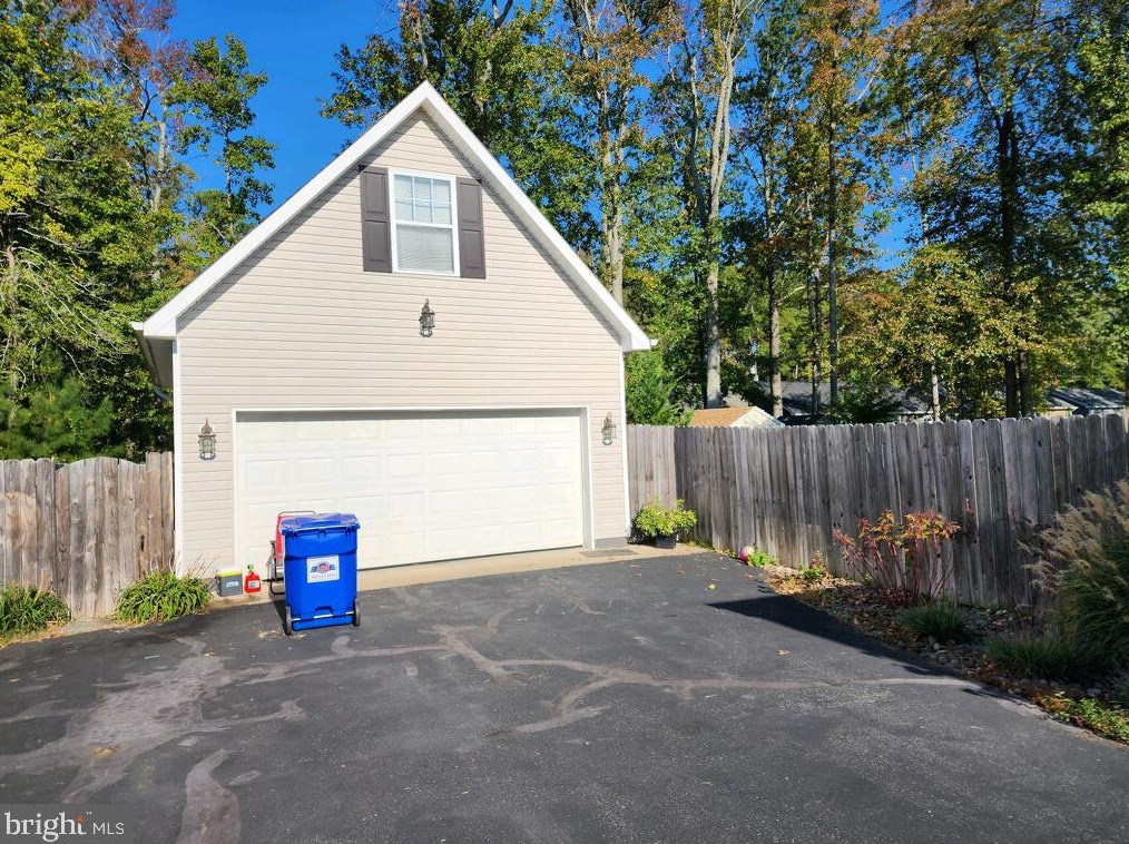 1475 Bowie Rd, Colonial Bch VA  22443-7008 exterior