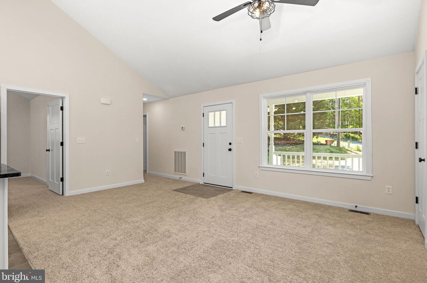164 Woodmount Dr, Colonial Bch, VA 22443-3407