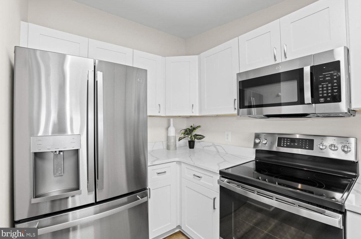 1000 Shr Dr, Colonial Bch VA  22443-4348 exterior