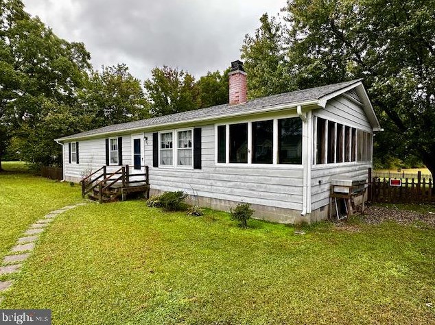 48 Essex Pl, Montross, VA 22520