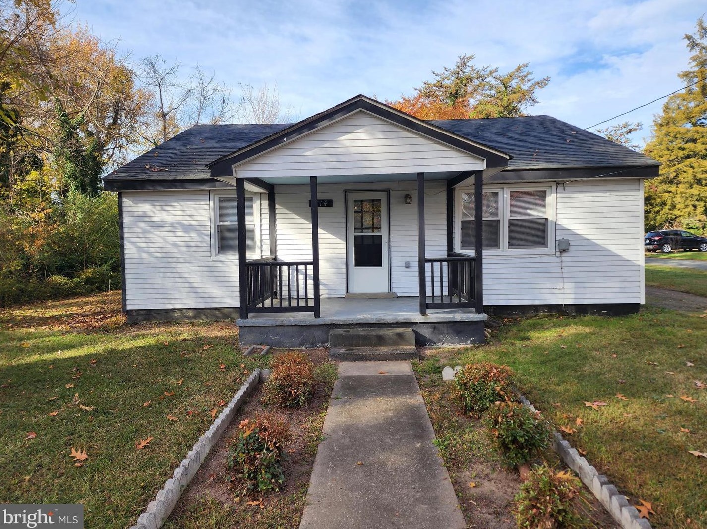 814 Garfield Ave, Colonial Bch, VA 22443
