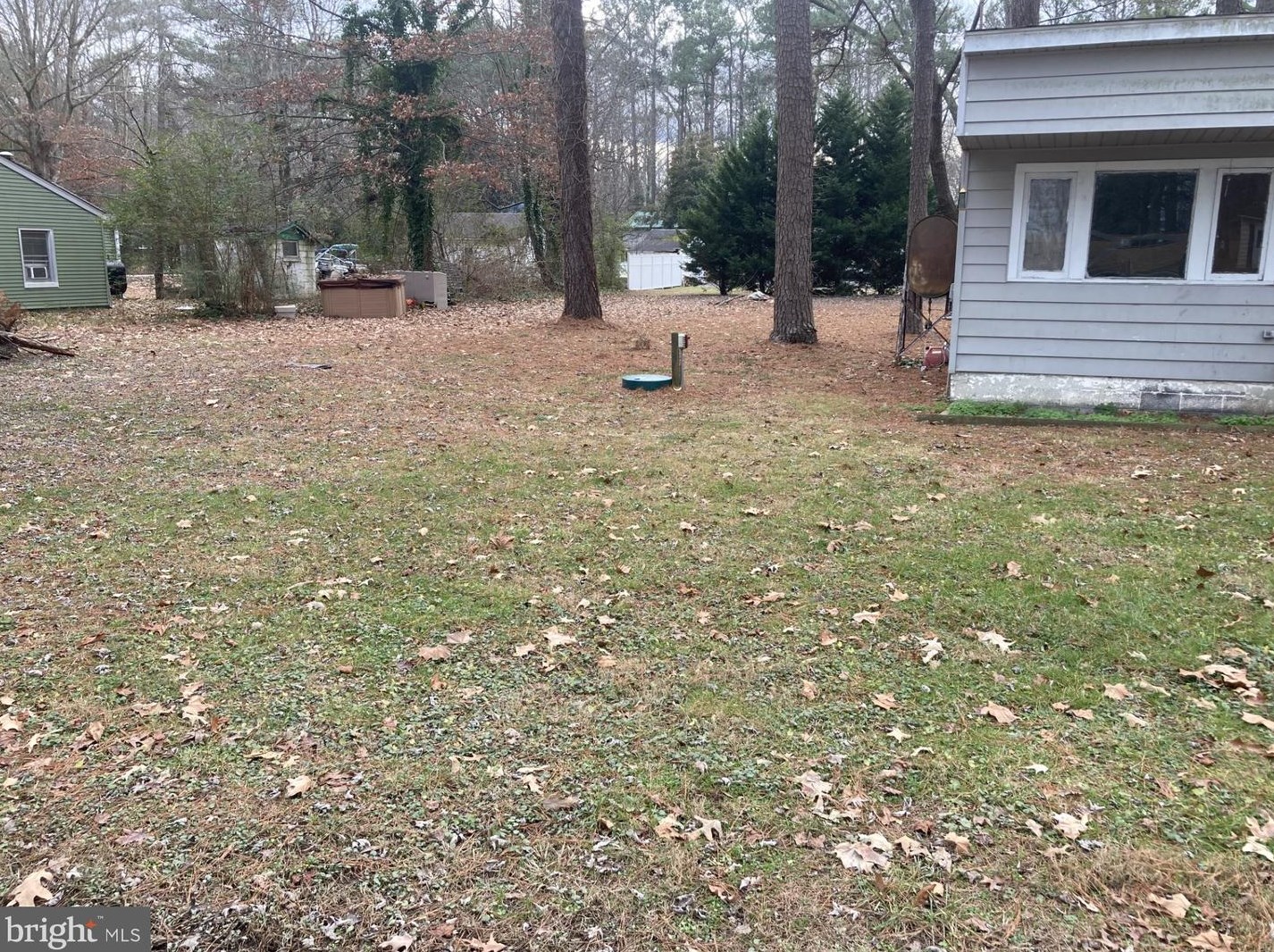 279 Westmoreland Blvd, Hague, VA 22469