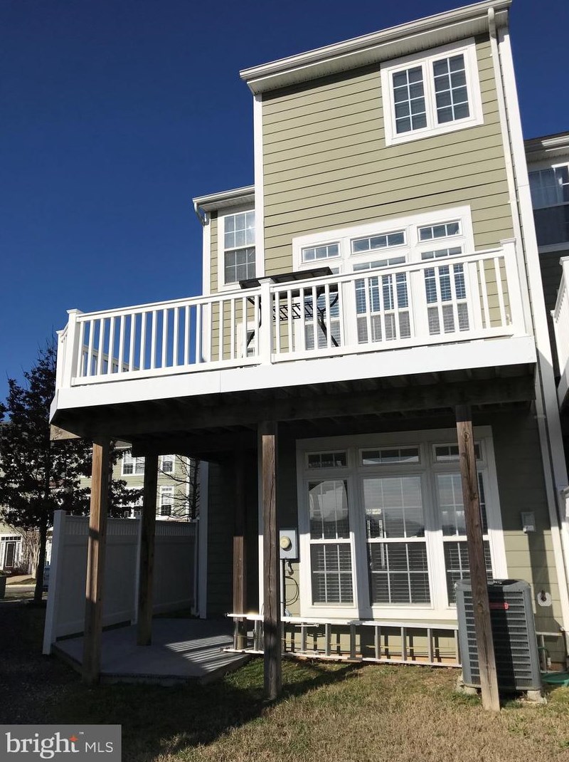 316 Monroe Point Dr, Colonial Bch, VA 22443