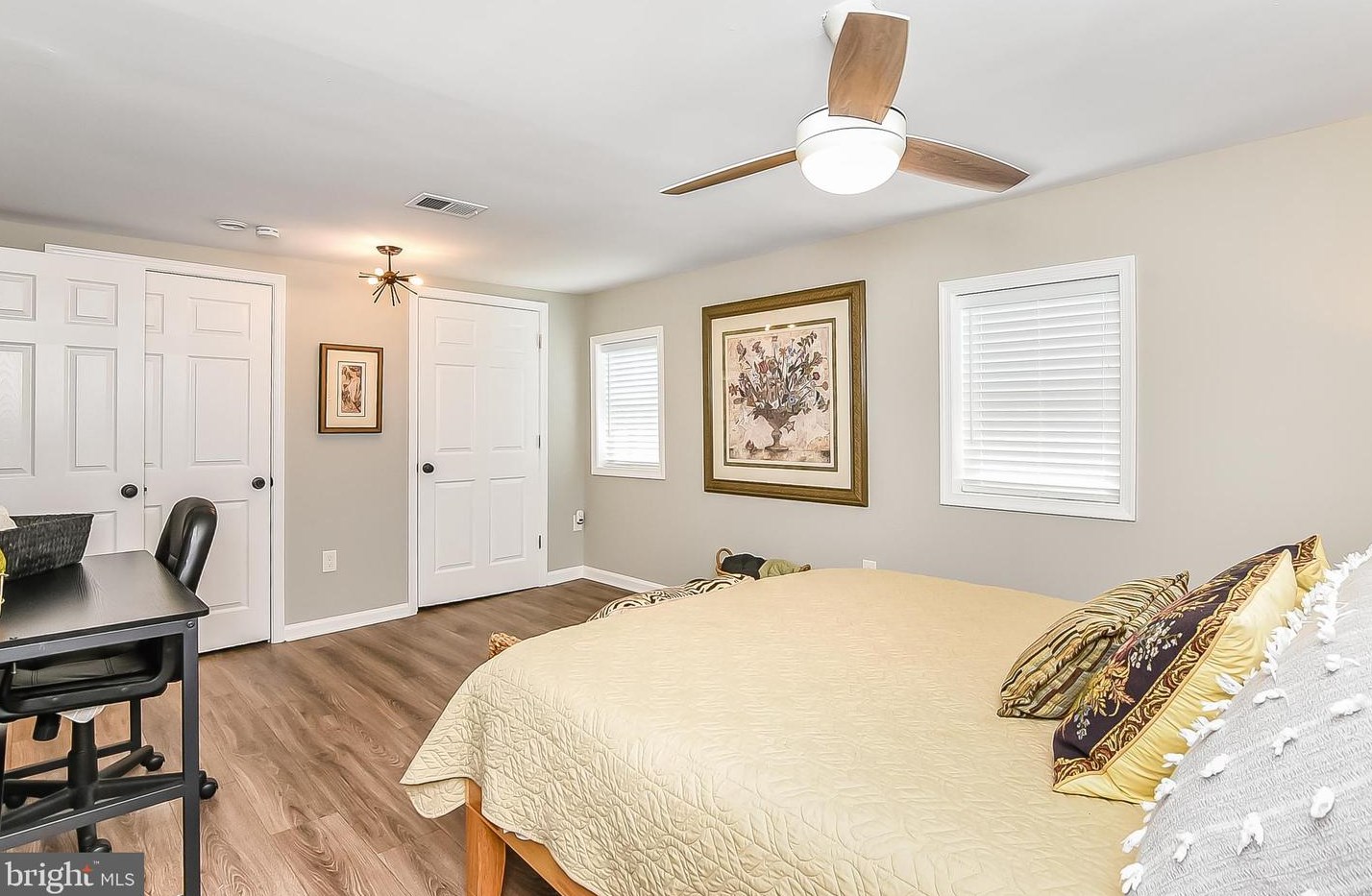 1324 Monroe Bay Ave, Colonial Bch VA  22443-2922 exterior