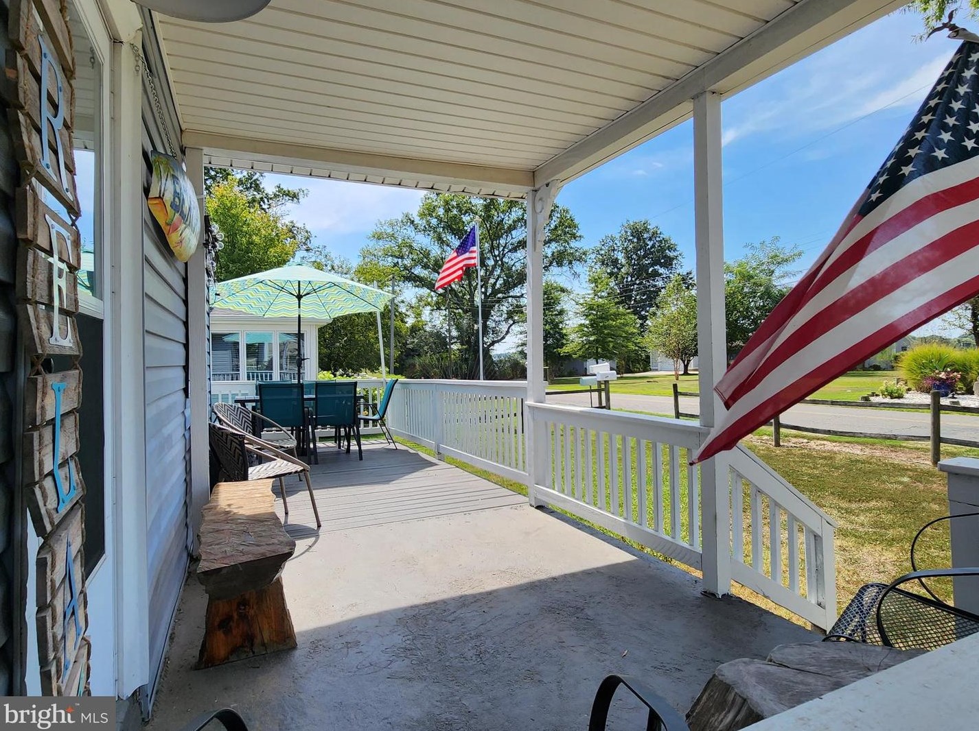 1324 Monroe Bay Ave, Colonial Bch VA  22443-2922 exterior