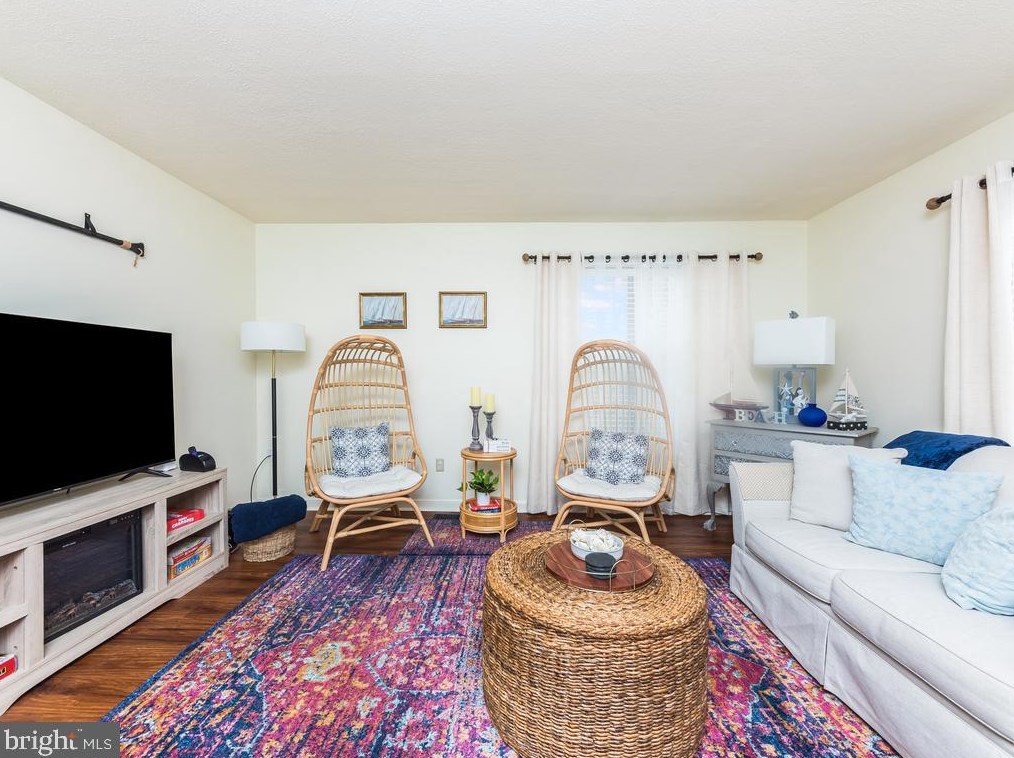 247 12th St, Colonial Bch VA 22443-1516 exterior