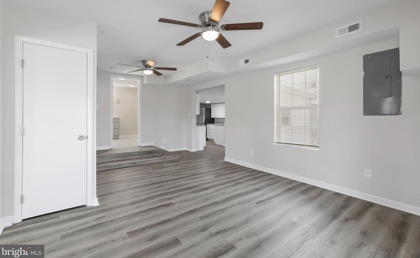 116 Boundary St, Colonial Bch VA  22443-2408 exterior