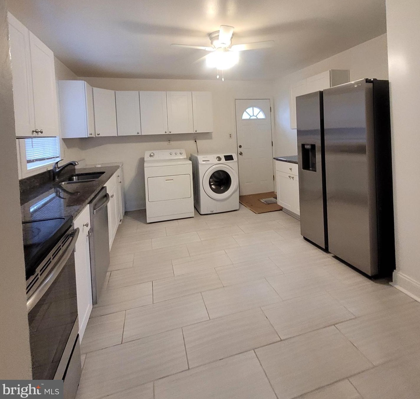 244 6th St, Colonial Bch, VA 22443-1716