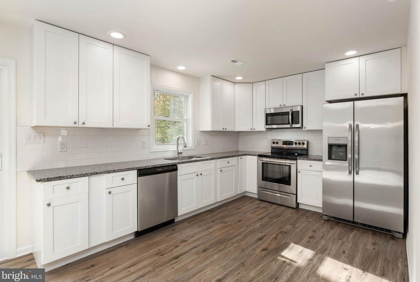 94 Shorewood Dr, Colonial Bch, VA 22443-3624