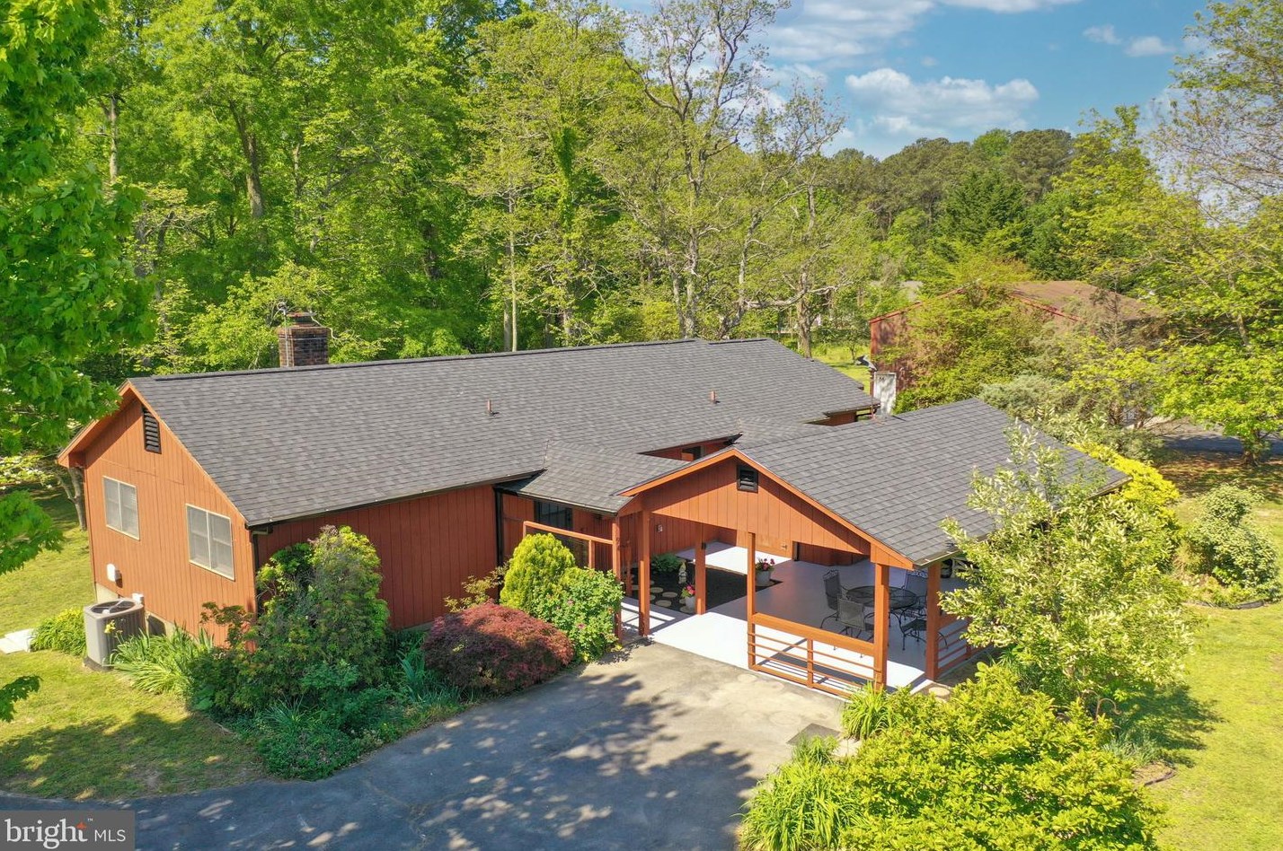 94 Kings Orchard Ln, Montross, VA 22520-4022