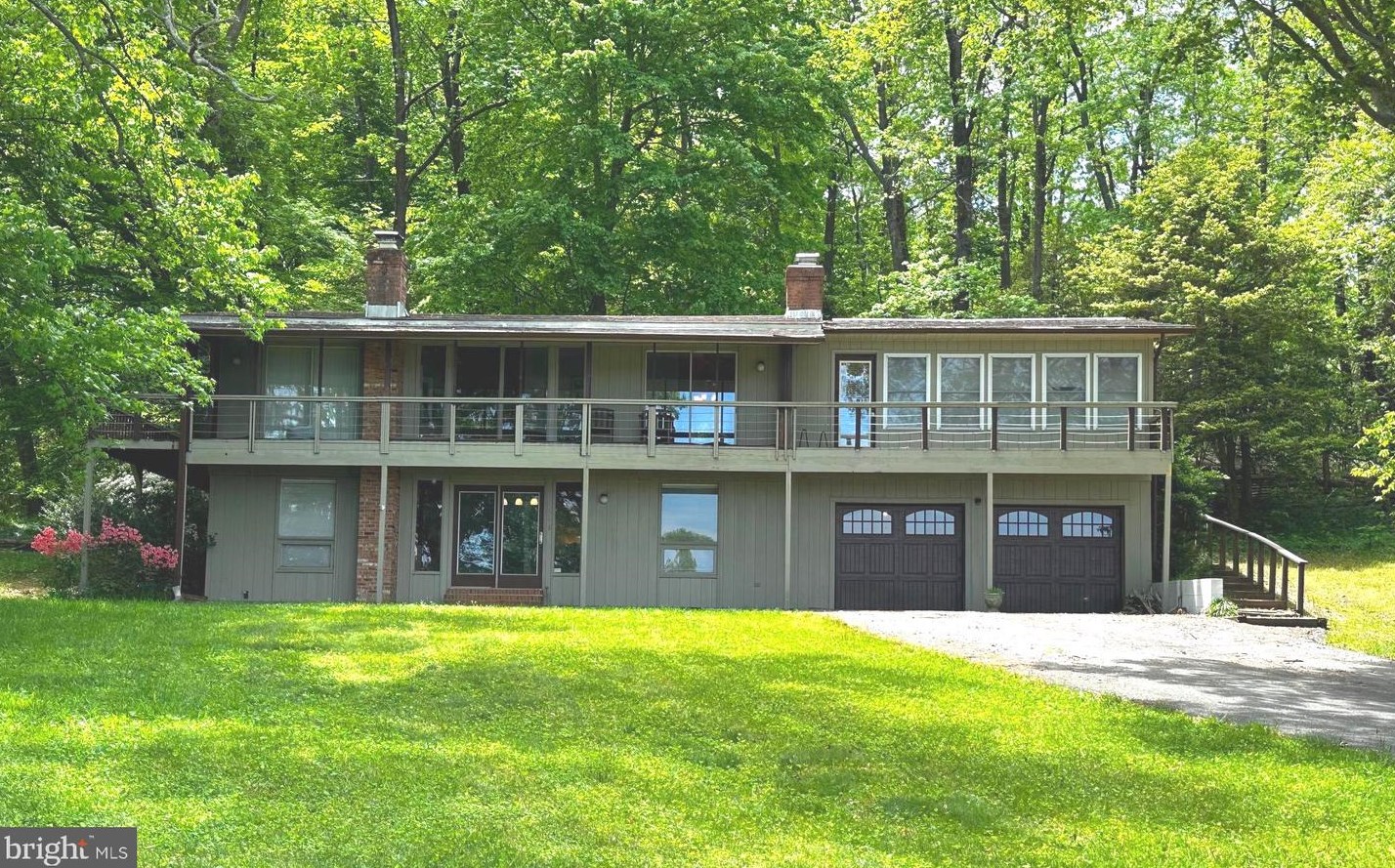 152 Monument Dr, Montross, VA 22520-8722