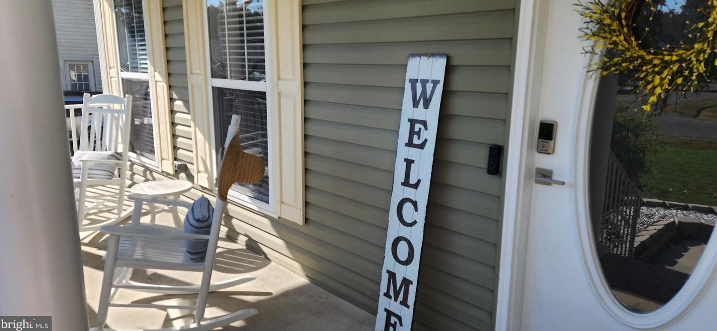 207 Dogwood Ave, Colonial Bch VA  22443-1307 exterior