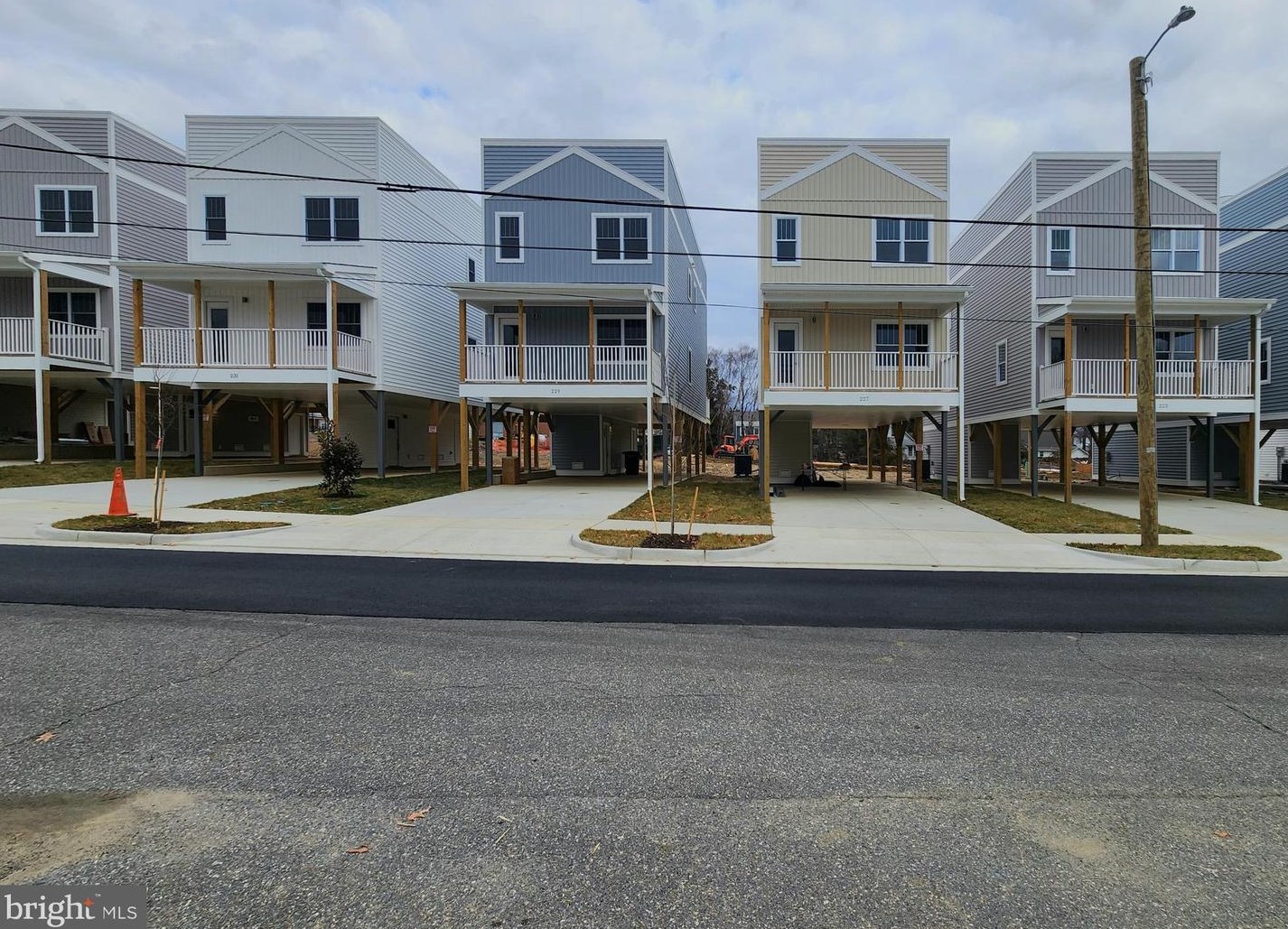 225 Wilder Ave, Colonial Bch, VA 22443-2345