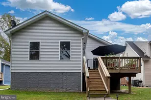 137 12th St, Colonial Beach, VA 22443 - Photo 10