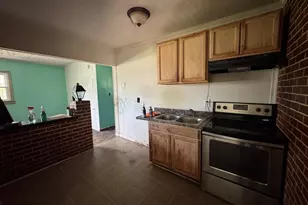 558 Shorewood Dr, Colonial Beach, VA 22443 - Photo 8