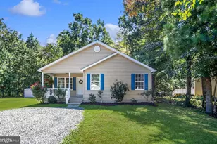 238 12th St, Colonial Beach, VA 22443 - Photo 32