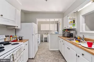 100 Latane Dr, Colonial Beach, VA 22443 - Photo 12