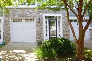 310 Monroe Point Dr, Colonial Beach, VA 22443 - Photo 1