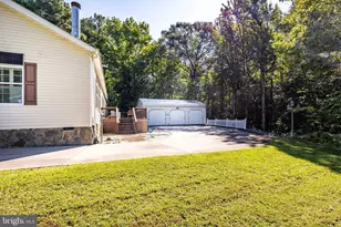 1092 S Independence Dr, Montross, VA 22520 - Photo 8