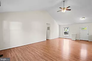 310 3rd St, Colonial Beach, VA 22443 - Photo 10