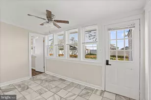 1212 Lossing Ave, Colonial Beach, VA 22443 - Photo 16