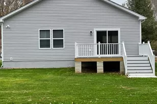 197 Holly Way, Colonial Beach, VA 22443 - Photo 6