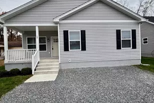 197 Holly Way, Colonial Beach, VA 22443 - Photo 2